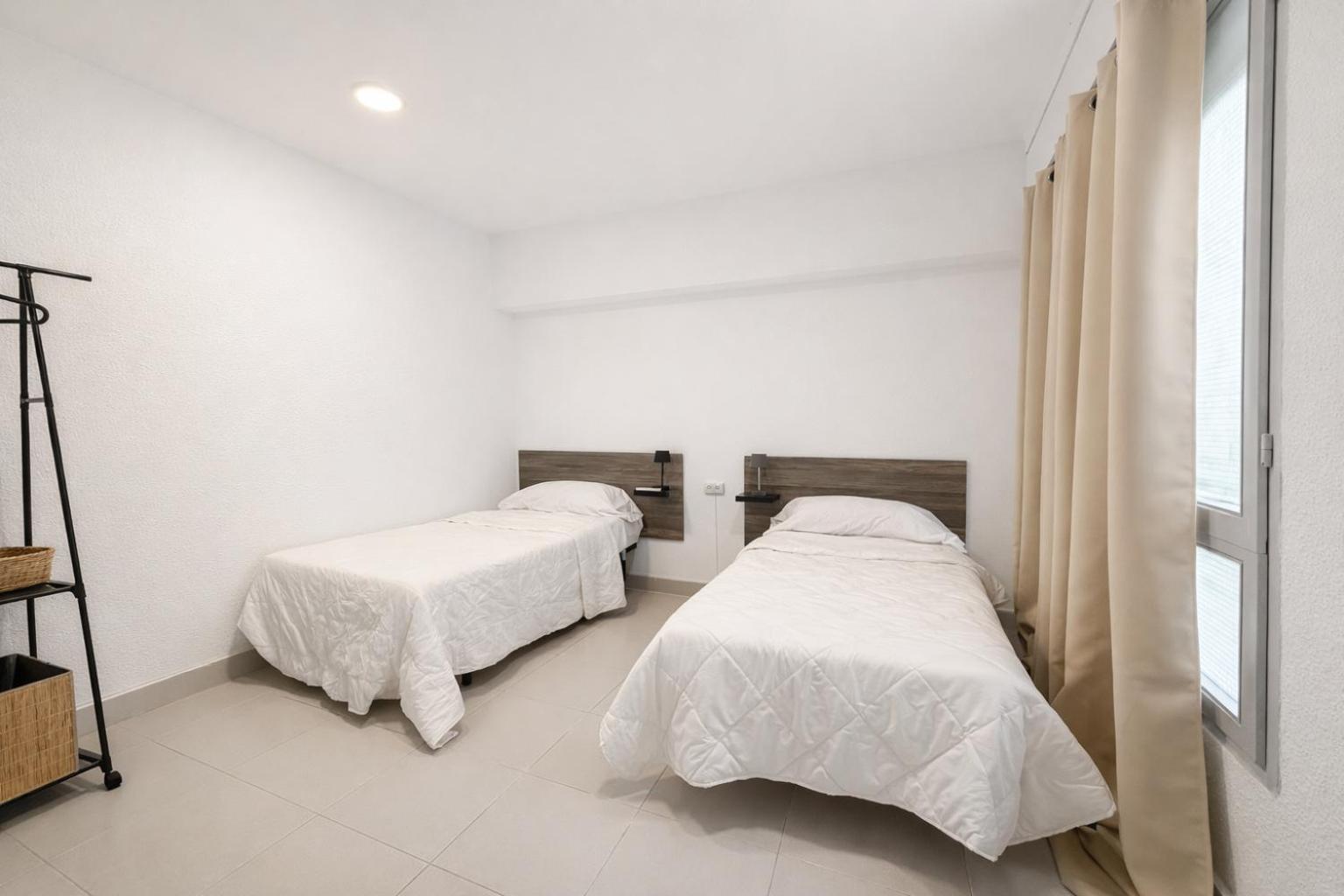 Alicante Beach Hostel — Photos 2